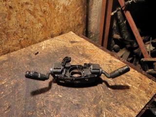 переключатель подрулевой (стрекоза) Land Rover Discovery 3 поколение 2008