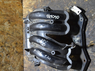 коллектор впускной Peugeot 107 1 поколение 2006, 1.4 л., KFV (TU3A), бензин, АКПП, 9638425180