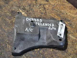кронштейн компрессора кондиционера Land Rover Freelander 1 поколение 2004, 2.0 л., дизель