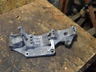 кронштейн генератора Volkswagen Golf 4 поколение 2001, 1.9 л., AXR, дизель, 045903143C