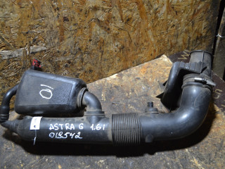 патрубок воздушного фильтра Opel Astra G (1998 - 2009), 1.6 л., бензин, МКПП, 9157245
