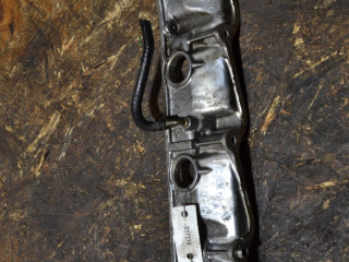 клапанная крышка Mazda 6 1 поколение [рестайлинг] (2005 - 2008), 2.0 л., RF7J, дизель, RF7J10180