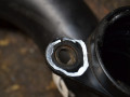 патрубок интеркулера Volkswagen Sharan 1 поколение 1999, 1.9 л., дизель, 1H0129654D - фото №4