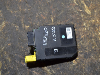 блок управления коммутационным центром Volkswagen Golf 5 поколение (2003 - 2009), 1K0953549BC