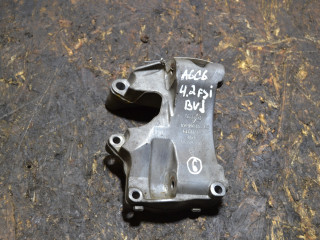 кронштейн генератора Audi A8 D3 [рестайлинг] (2005 - 2007), 4.2 л., FSI, BVJ, бензин, АКПП, 079903805AD