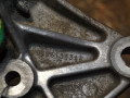 кронштейн двигателя Chrysler Voyager 4 поколение (2001 - 2004), 3.8 л., бензин, АКПП, 04861353AA - фото №3
