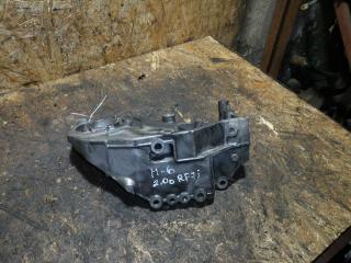 кронштейн генератора Mazda 6 1 поколение [рестайлинг] (2005 - 2008), 2.0 л., RF7J, дизель