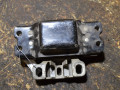 подушка крепления двигателя Volkswagen Caddy 3 поколение (2004 - 2010), 1.9 л., дизель, 1K0199555 - фото №3