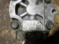 насос гидроусилителя руля Volkswagen Crafter 1 поколение 2009, 2.5 л., дизель, МКПП, 2E0422145A - фото №3