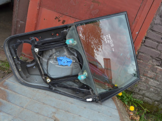 рамка двери Volkswagen Touareg 1 поколение 2006, 2.5 л., дизель