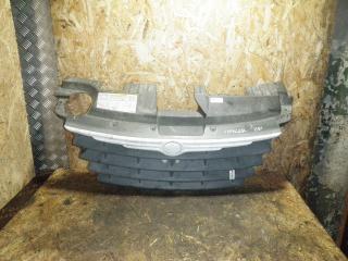 решетка радиатора Chrysler Grand Voyager 4 поколение [рестайлинг] 2006