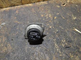 подушка крепления двигателя Volkswagen Touareg 1 поколение 2004, 2.5 л., BAC, дизель, 7L6199131C