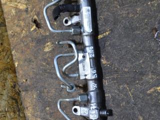 топливная рампа Volkswagen Passat B7 2012, 2.0 л., дизель, универсал, 03L130089P