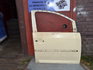 дверь передняя правая Volkswagen Touran 1 поколение (2003 - 2006), 1.9 л., дизель