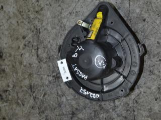 моторчик печки Volkswagen Passat B4 1994, 357820021