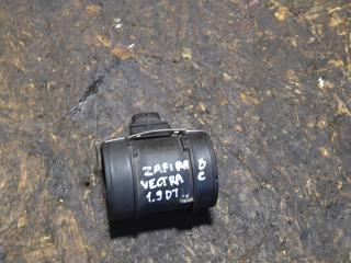 расходомер воздуха Opel Zafira 2 поколение (B) (2005 - 2008), 1.9 л., дизель, 0281002618