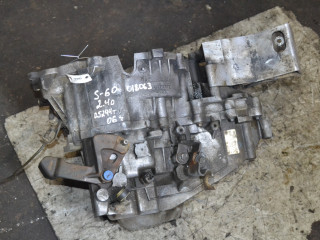 КПП механическая (МКПП) Volvo S60 1 поколение [рестайлинг] 2008, 2.4 л., D 5244 T, дизель, МКПП, D5244T, 456R7002DC, 9482405