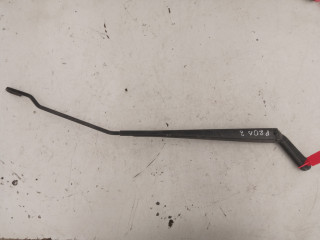 щеткодержатель (поводок стеклоочистителя, дворник) Peugeot 206 1 поколение (1998 - 2003)