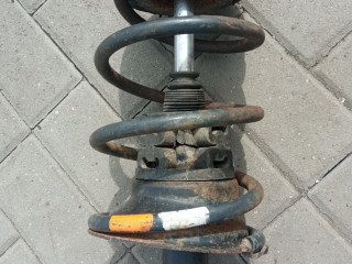 стойка передняя правая Renault Scenic 1 поколение (1996 - 1999), 1.9 л., дизель