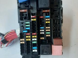 блок предохранителей Renault Laguna 3 поколение (2007 - 2012), 8200393836