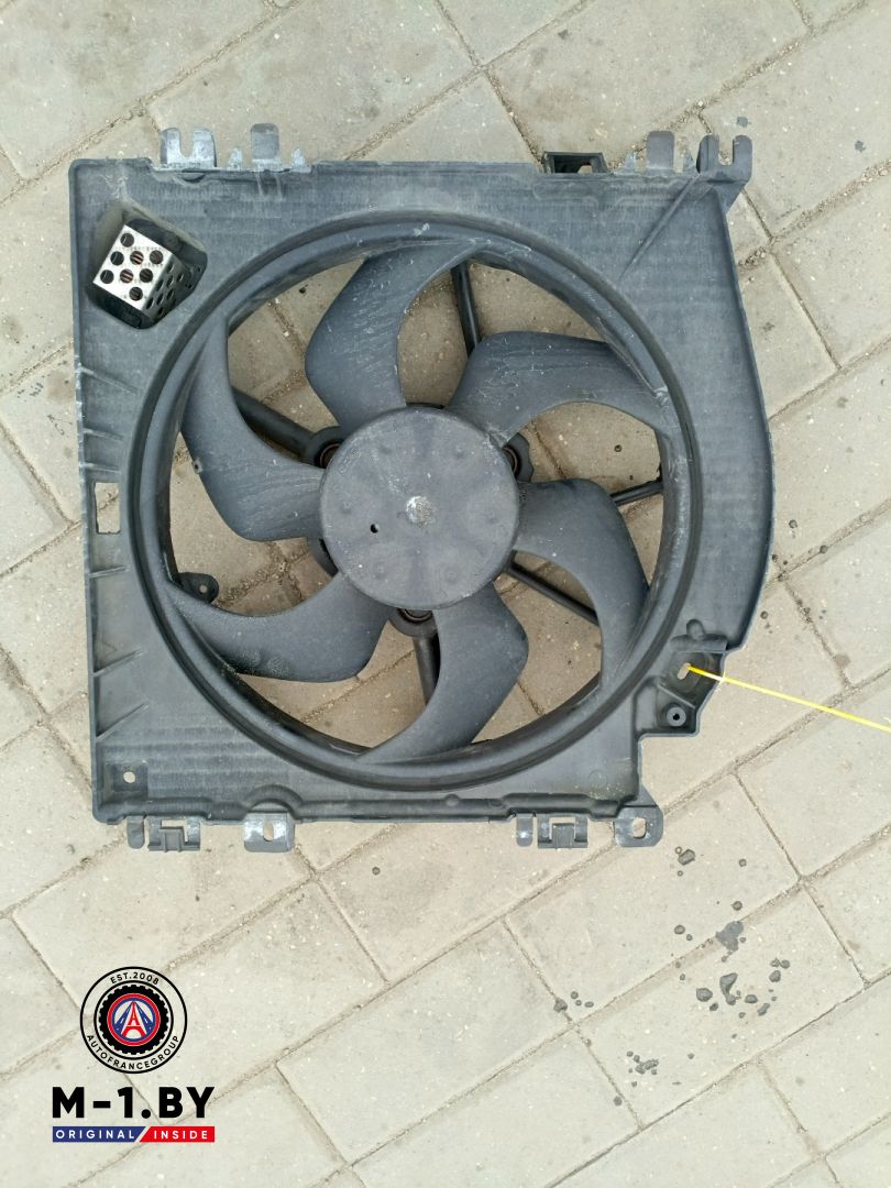 вентилятор радиатора Renault Clio 3 поколение (2005 - 2009), 1.5 л., дизель - фото №1