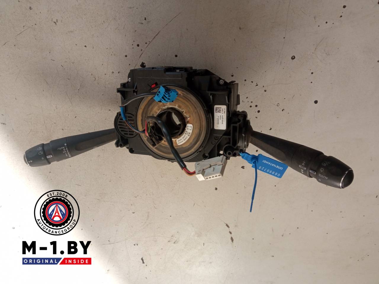 переключатель подрулевой (стрекоза) Peugeot 508 1 поколение (2010 - 2014), 98000242ZD - фото №1