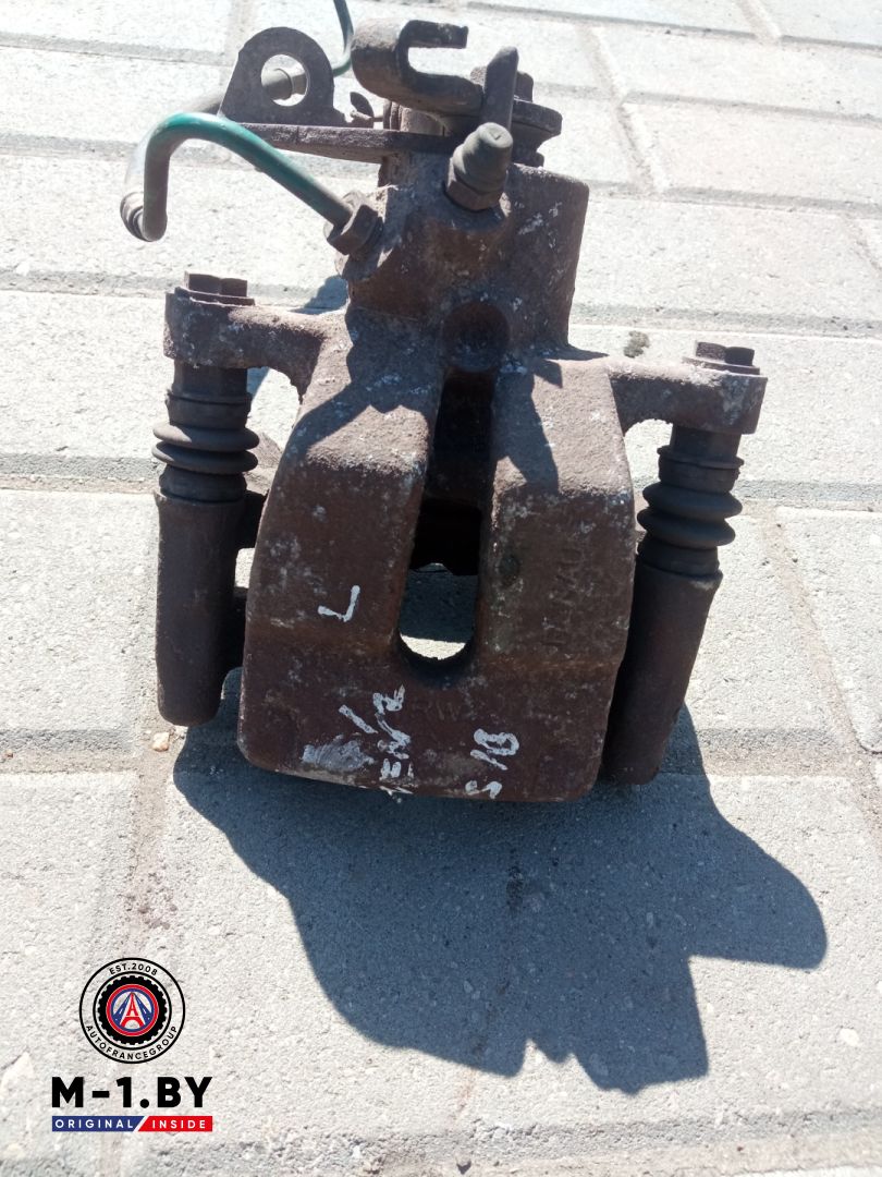 суппорт задний левый Renault Scenic 2 поколение (2003 - 2006) - фото №1