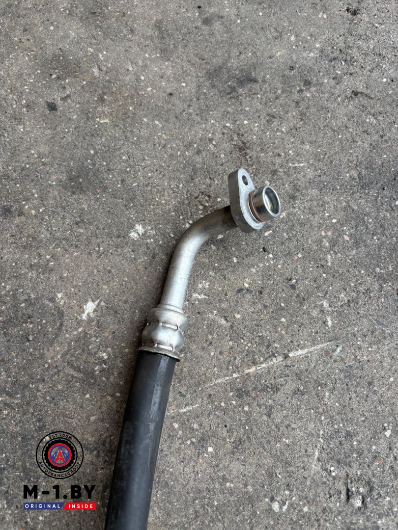 трубка кондиционера Renault Clio 5 поколение (2019 - 2025), 1.0 л., бензин, 924540725R - фото №1