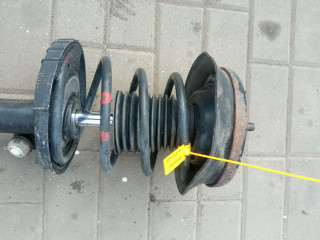 стойка передняя правая Mercedes-Benz C-Класс W203/S203/CL203 (2000 - 2004), 2.2 л., дизель, A2033201630