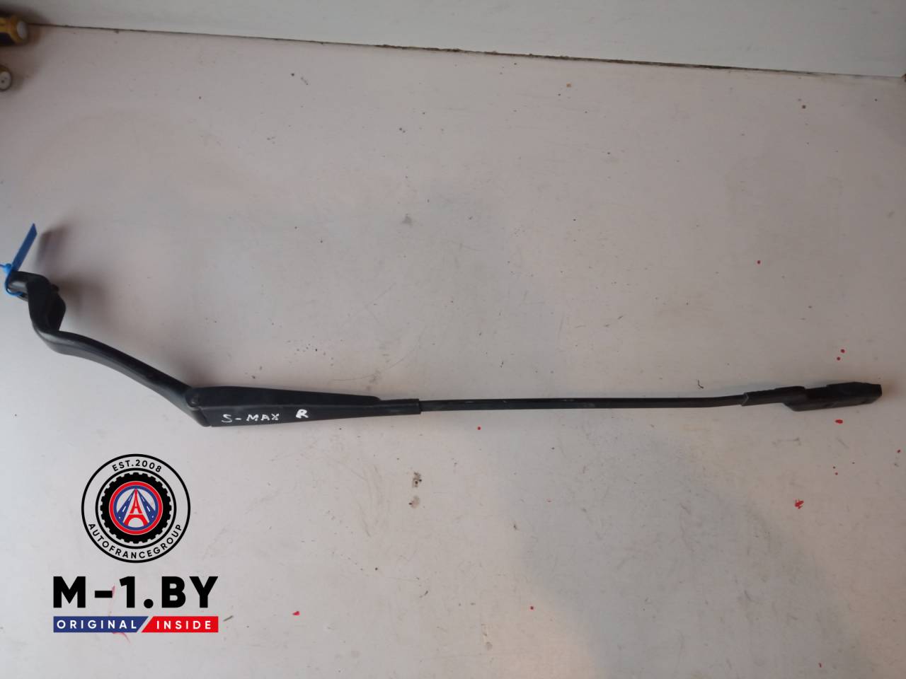 щеткодержатель (поводок стеклоочистителя, дворник) Ford S-Max 1 поколение (2006 - 2010), 6M2117526AB - фото №1