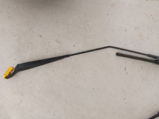 щеткодержатель (поводок стеклоочистителя, дворник) Peugeot 207 1 поколение (2006 - 2009)