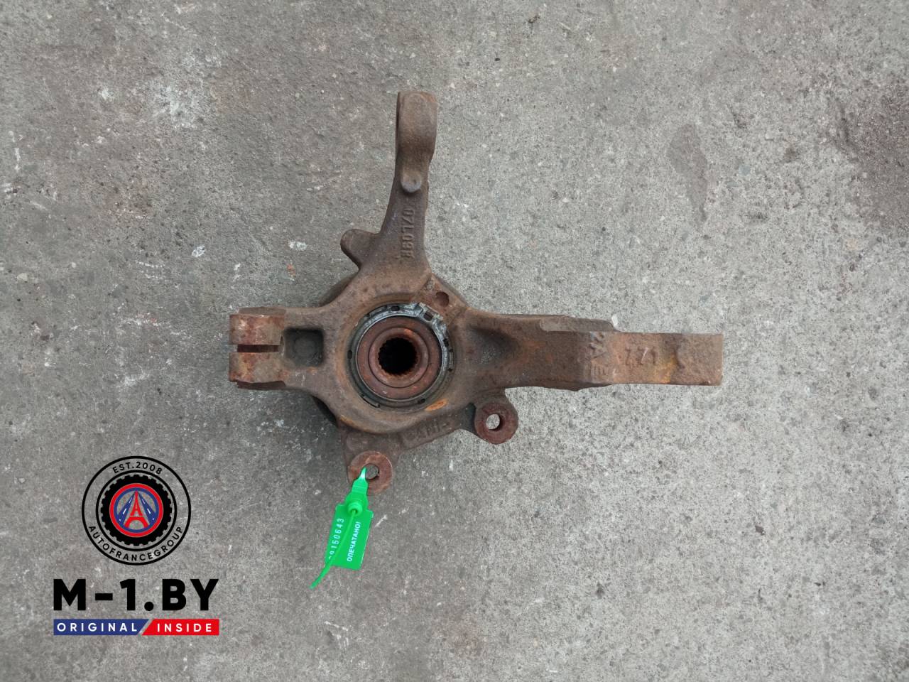 ступица передняя левая Renault Logan 1 поколение (2004 - 2009) - фото №1