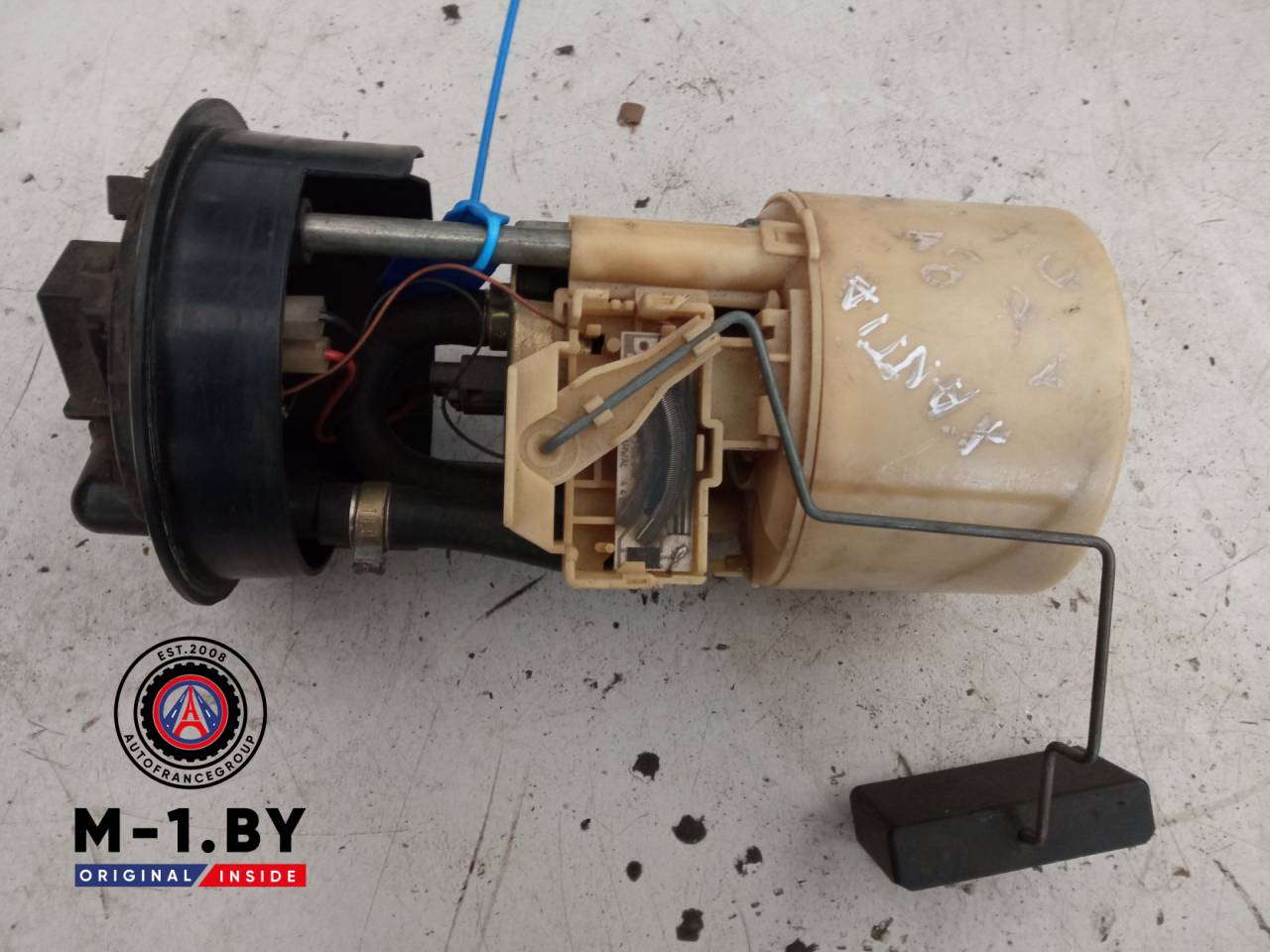 насос топливный Citroen Xantia 1 поколение (1992 - 1998) - фото №1