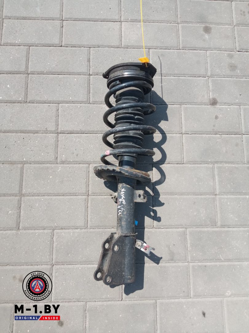 стойка передняя правая Renault Kangoo 1 поколение (1997 - 2003), 1.5 л., дизель, 8200591283 - фото №1