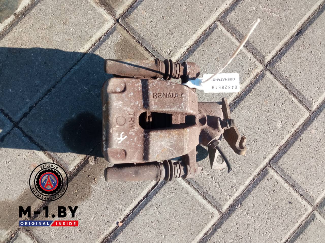 суппорт задний правый Renault Megane 2 поколение (2002 - 2006) - фото №1