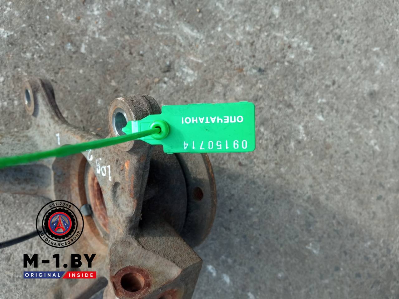 ступица передняя левая Renault Logan 2 поколение (2012 - 2016) - фото №1