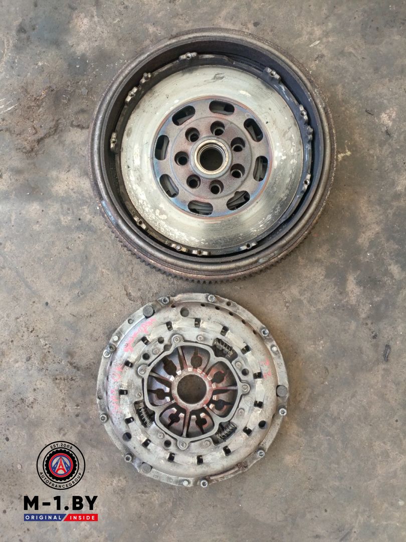 маховик Renault Espace 4 поколение (2002 - 2006) - фото №1