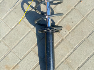 стойка передняя правая BMW 5 серия E39 [рестайлинг] (2000 - 2004)