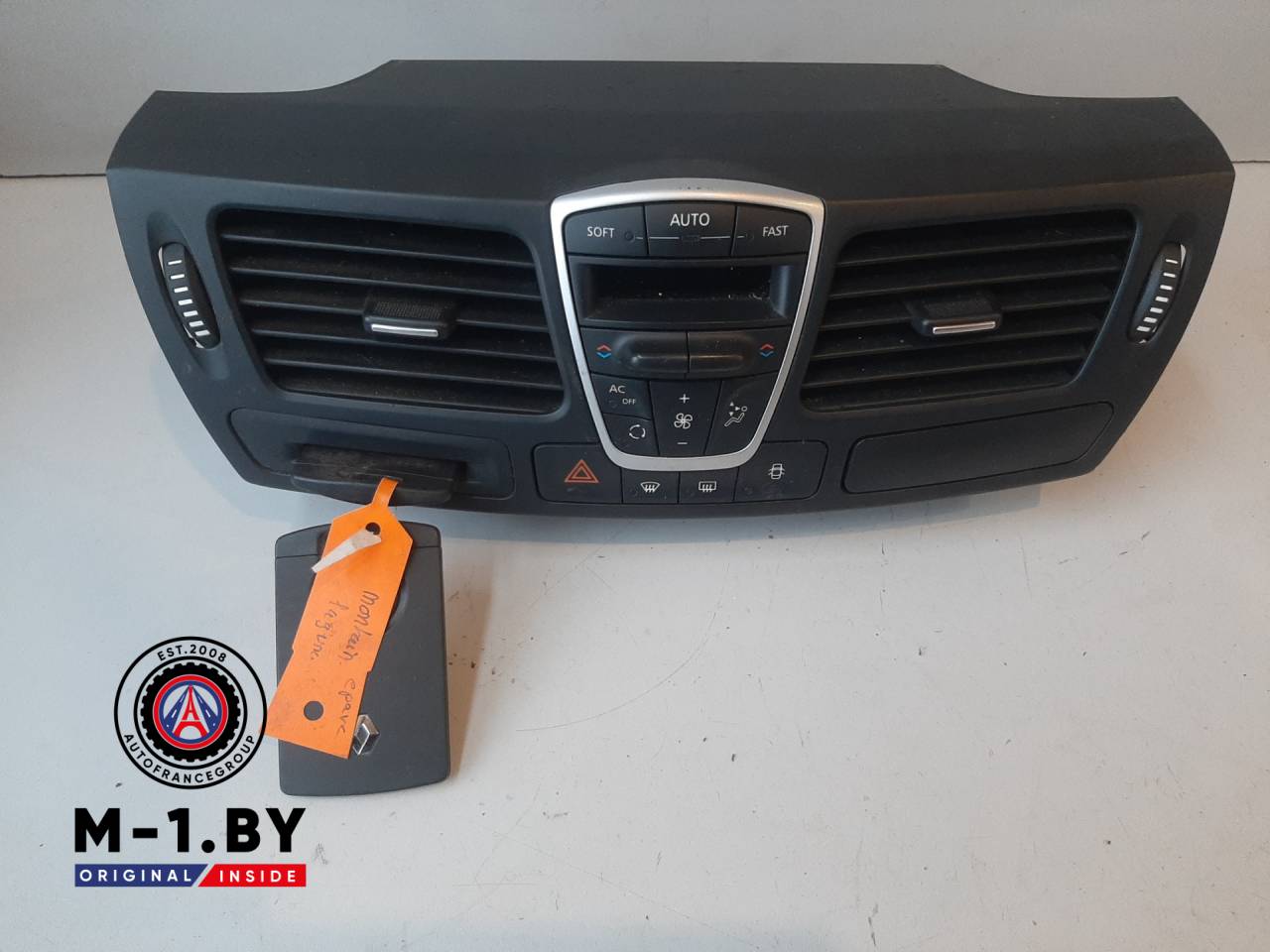 блок управления печки / климат-контроля Renault Laguna 3 поколение (2007 - 2012) - фото №1