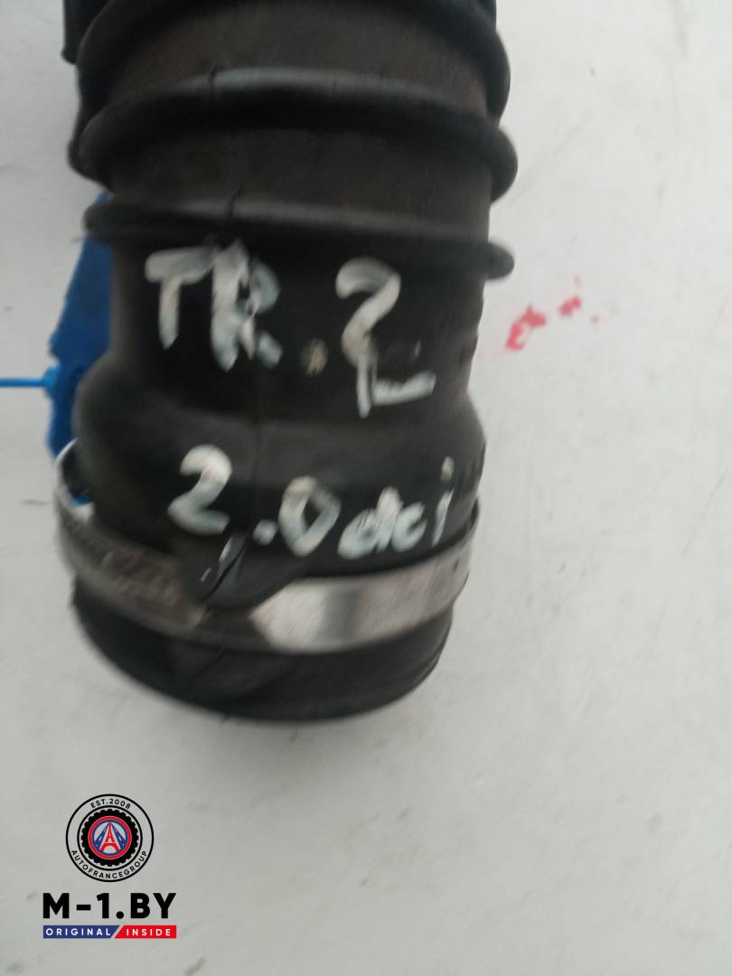 патрубок воздушного фильтра Renault Trafic 2 поколение (2001 - 2006), 8200806067 - фото №1