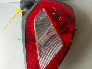 фонарь задний правый Renault Megane 2 поколение (2002 - 2006), 8200073237