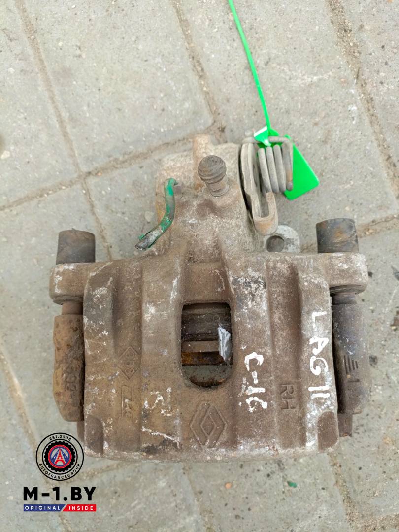 суппорт задний правый Renault Laguna 2 поколение (2001 - 2005) - фото №1