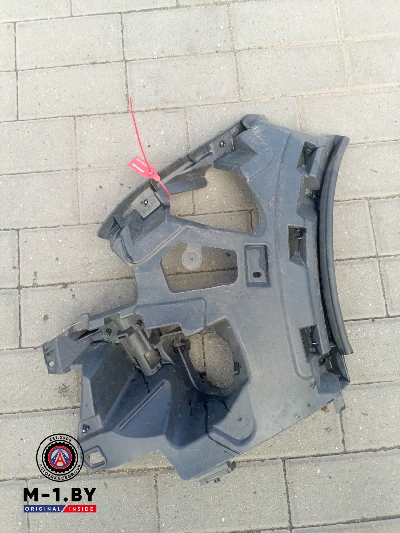 Крепление бампера переднего Renault Megane 3 поколение (2008 - 2014), 269160001R - фото №1