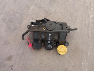 клапанная крышка Renault Trafic 2 поколение [рестайлинг] 2015, 1.6 л., 118302761R