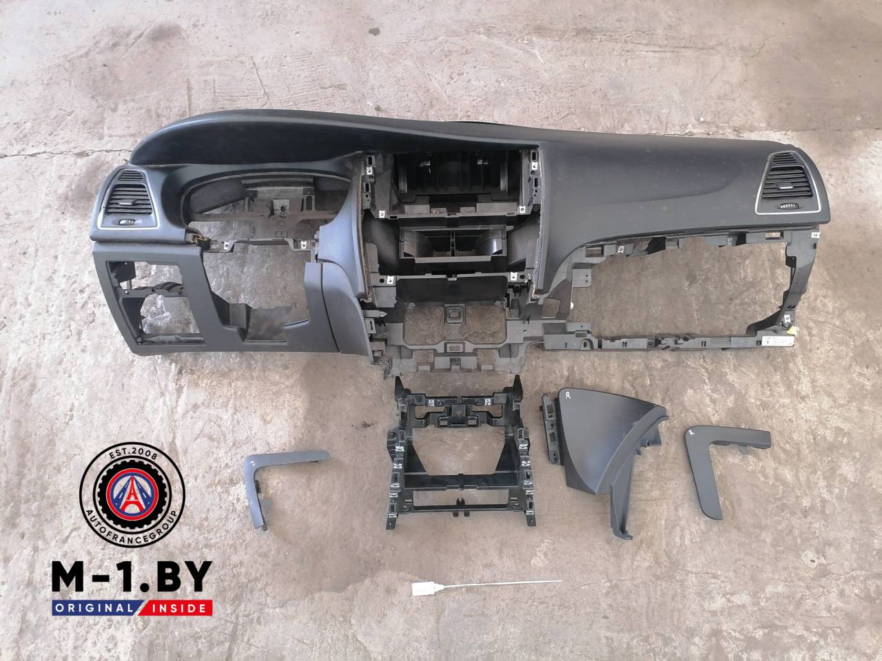 панель передняя салона (торпедо) Renault Vel Satis 1 поколение (2002 - 2005) - фото №1