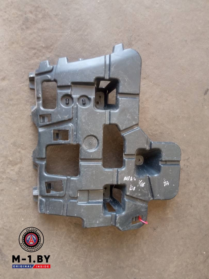 Крепление бампера заднего Renault Megane 4 поколение (2016 - 2020), 850416643R - фото №1