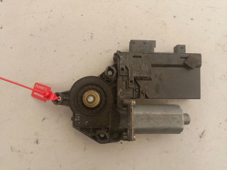 моторчик стеклоподъемника передний правый Peugeot 307 1 поколение (2001 - 2005), 9634457480, 0130821766