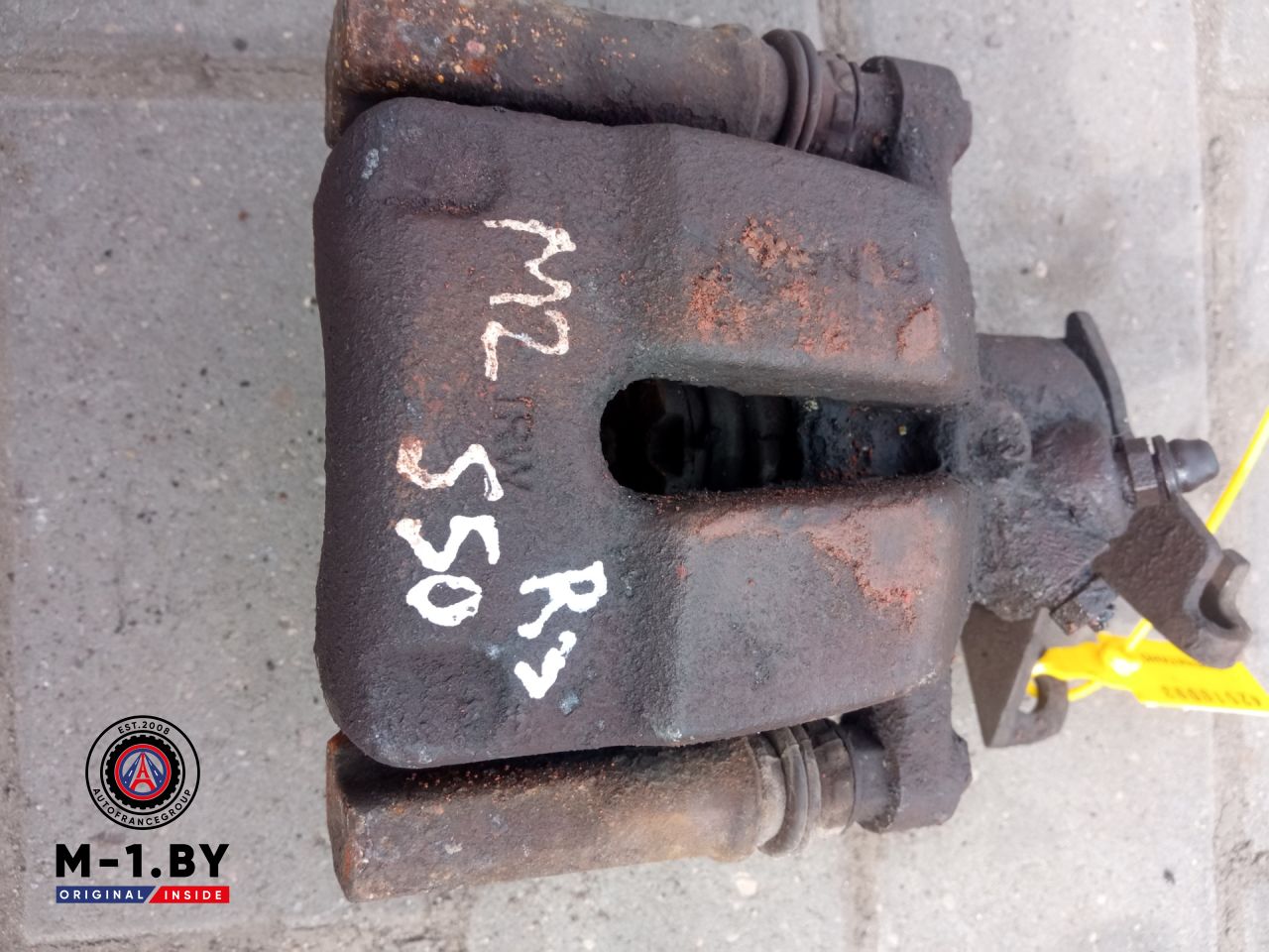 суппорт задний правый Renault Megane 2 поколение (2002 - 2006) - фото №1