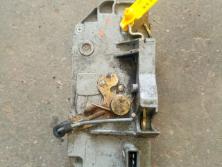 замок двери задней левой Peugeot 406 1 поколение (1995 - 1999)