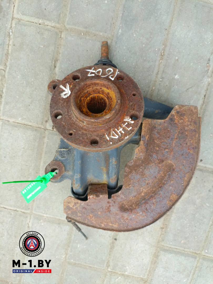 ступица передняя правая Peugeot 607 1 поколение (2000 - 2004), 2.7 л., дизель - фото №1